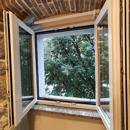 Main Street Dutch Vintage *