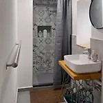 Main Street Dutch Vintage Apartment
