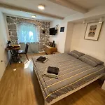Main Street Dutch Vintage Appartement