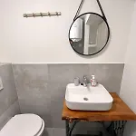 Main Street Dutch Vintage Apartment Rijeka